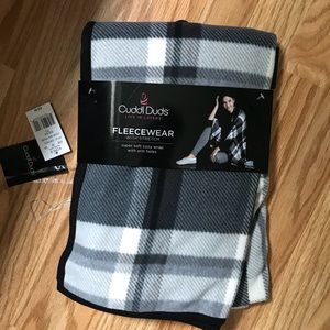 Brand New Fleece Cuddl Dud Vest